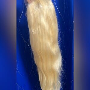 613 HD 30 inch hair week 13 x 4 200 density
